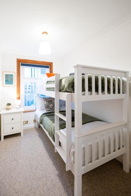 3 Bedroom Home Close To Town Centre With Wifi & Garden Royal Tunbridge Wells Dış mekan fotoğraf