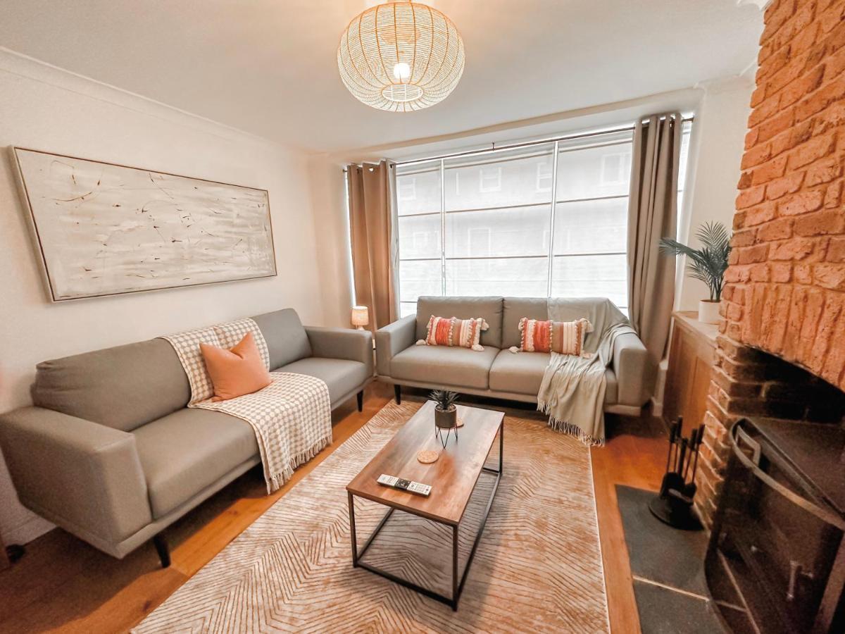 3 Bedroom Home Close To Town Centre With Wifi & Garden Royal Tunbridge Wells Dış mekan fotoğraf